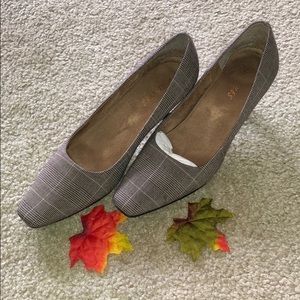 Aerosoles Fabric Mid Heels